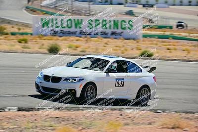 media/Oct-18-2025-Extreme Speed (Sat) [[d6d7e1fef1]]/Group 4 Orange/Session 2 (Turn 3)/